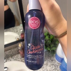 Almost new eos spray